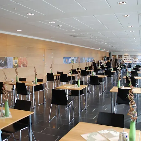 Ξενοδοχείο Montebello 3*